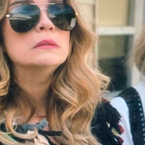 Meet your Posher, Mali